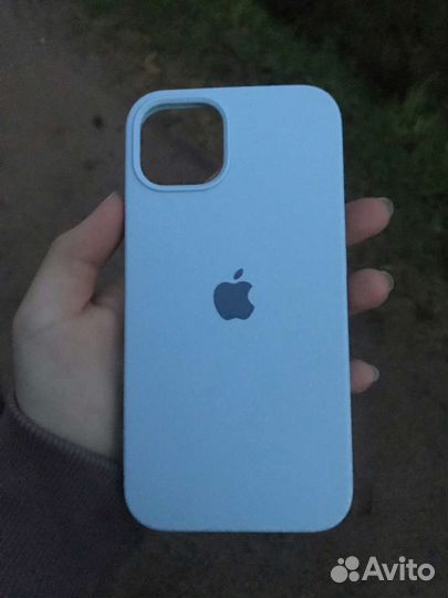 Чехол на iPhone 11