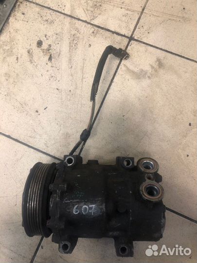 Компрессор кондиционера Peugeot 607