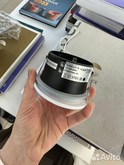 Светильник потолочный maytoni