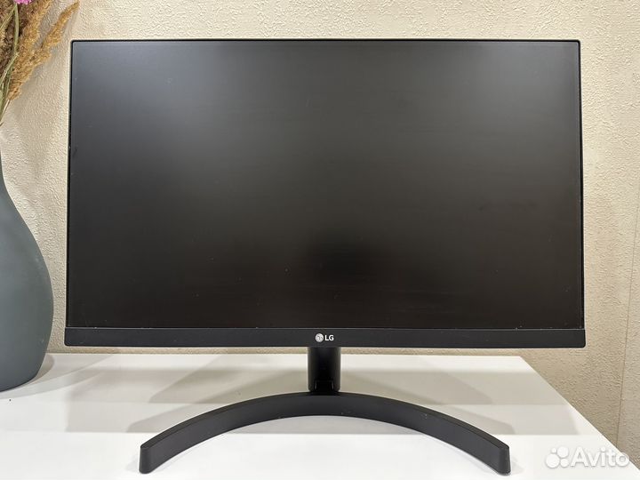 Монитор LG 21.5