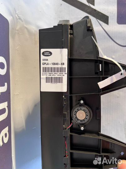 Range Rover Sport 13- Панель приборов