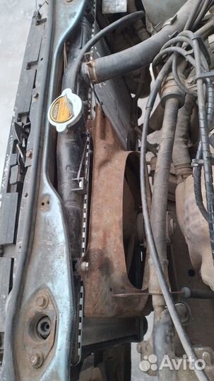 Радиатор охлаждения Honda Accord 3 CA