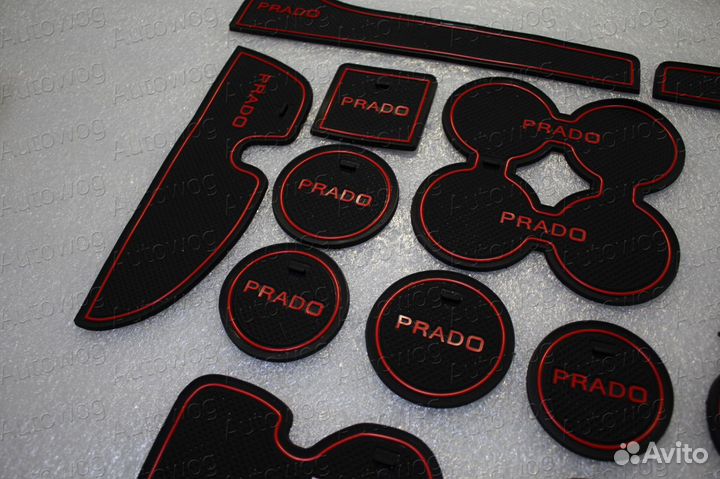 Коврики в ниши и кармашки Prado 150, красная окант