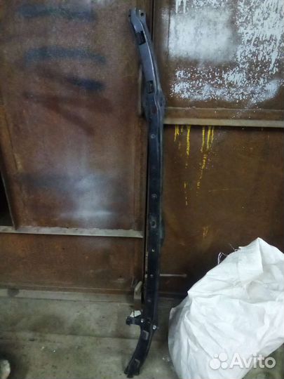 Усилитель в передний бампер caldina 190