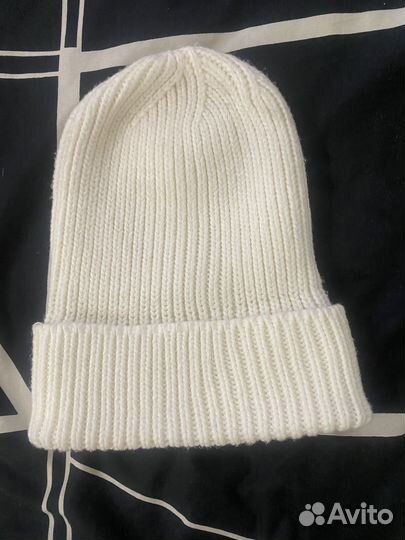 Шапка для девушек зимняя