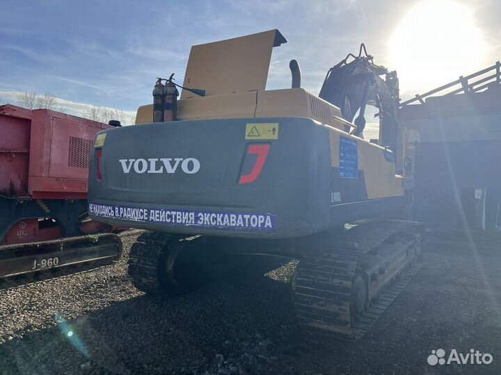 Гусеничный экскаватор Volvo EC480DL, 2016