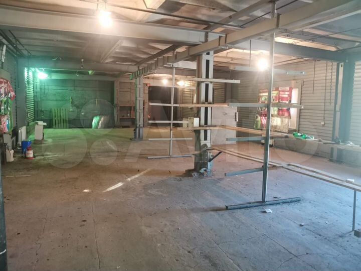 Площадь, 500 м²