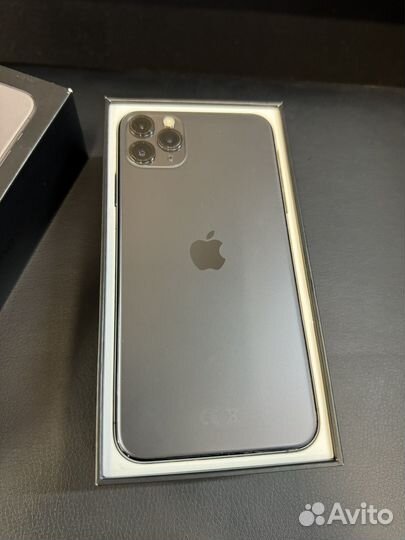 iPhone 11 Pro Max, 256 ГБ
