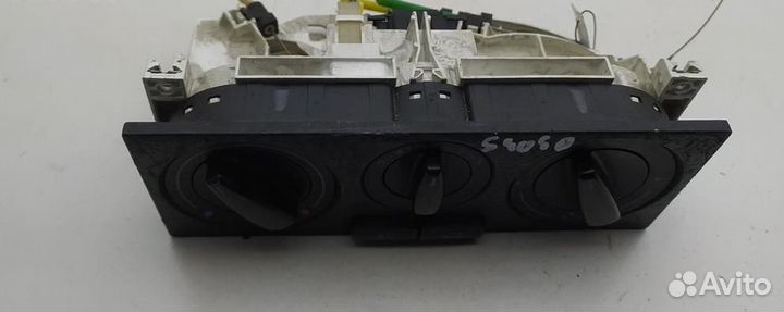 Переключатель отопителя Volkswagen Golf