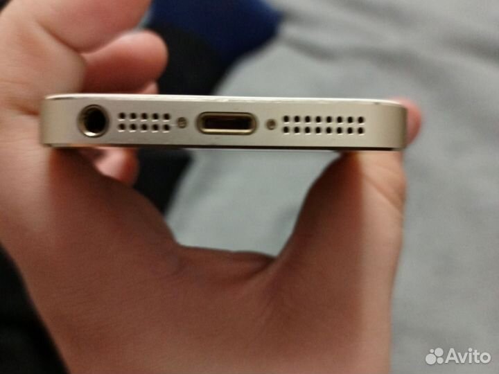 iPhone 5S, 16 ГБ