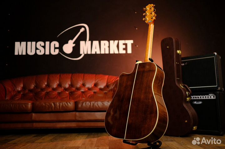 Электроакустическая гитара Takamine (комплект)