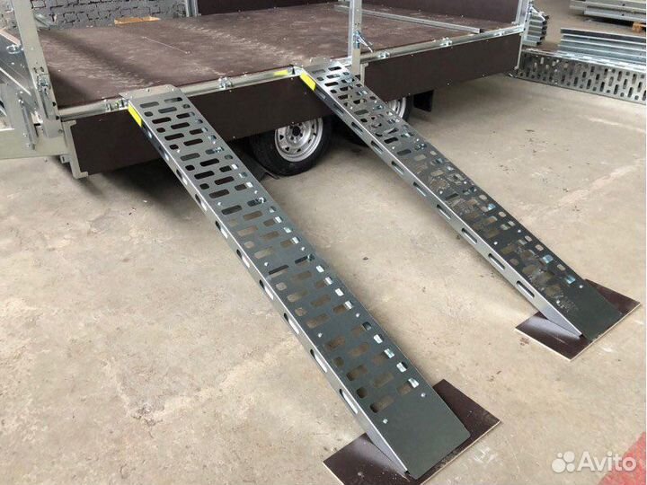 Прицеп Сст 7132-20 с высоким евротентом