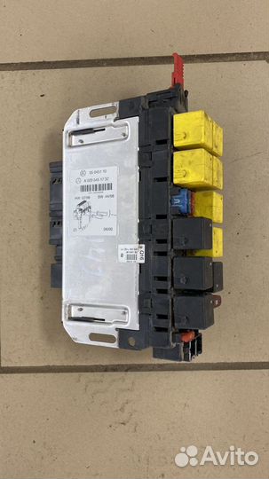 Блок предохранителей SAM Mercedes Benz W220