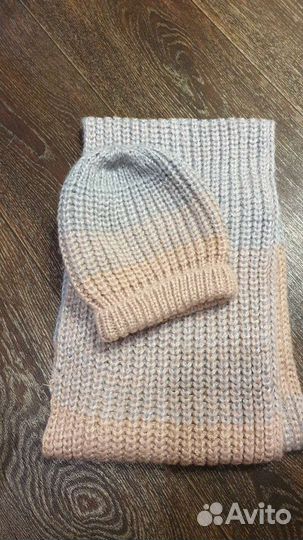 Комплект шапка и снуд