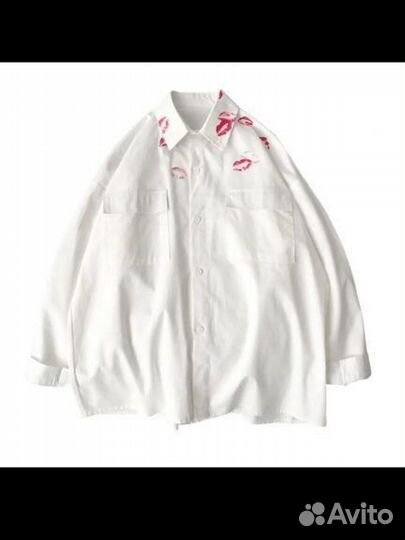 Рубашка с поцелуями