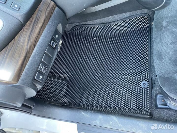 Полики на Ниссан