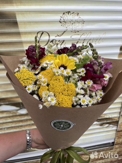 Цветы букеты на заказ и в наличии с доставкой