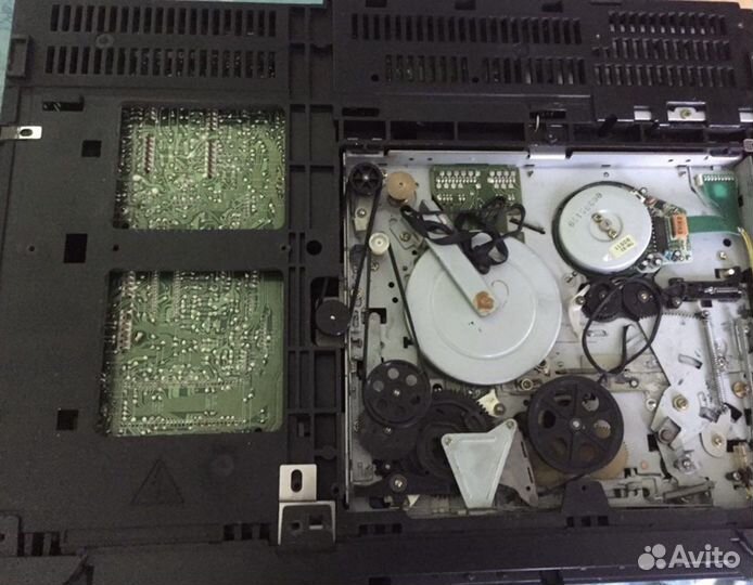 Видеомагнитофон Funai V - 3EE