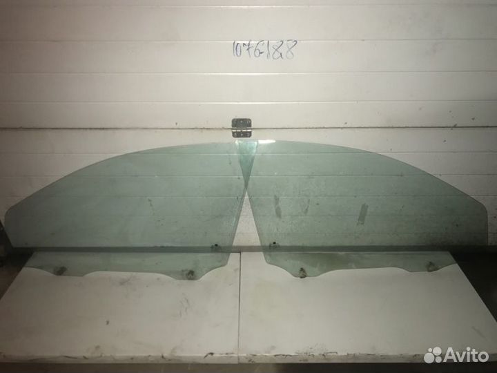 Стекло боковое переднее левое Chevrolet Aveo T250