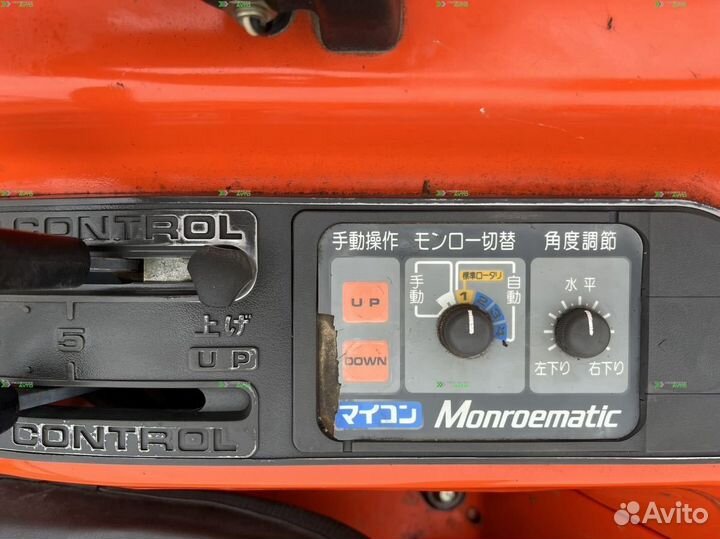 Мини-трактор Kubota GT3, 2009