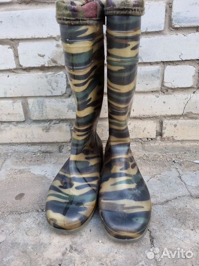 Резиновые сапоги 45 р