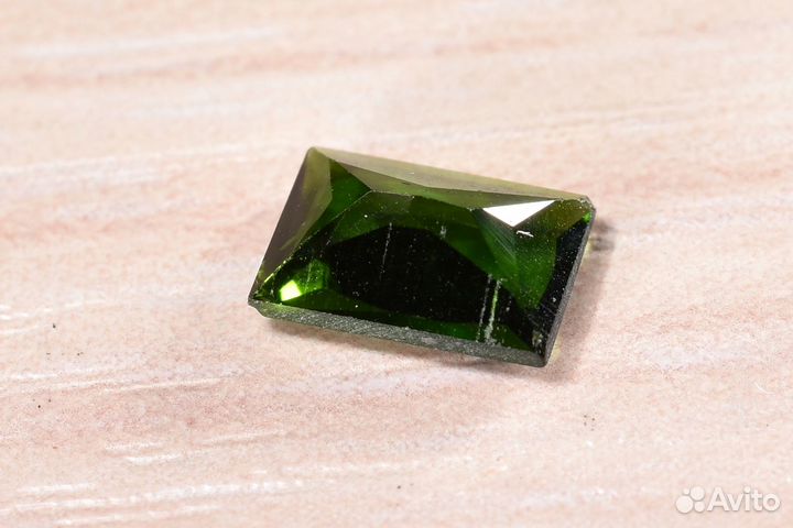 Огранка. Хромдиопсид. Лот №232