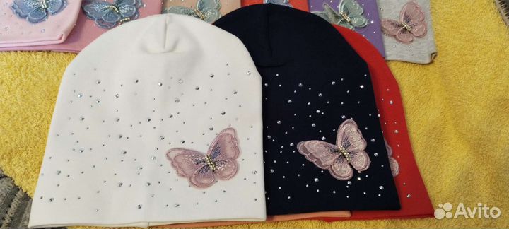 Шапка для девочки новая