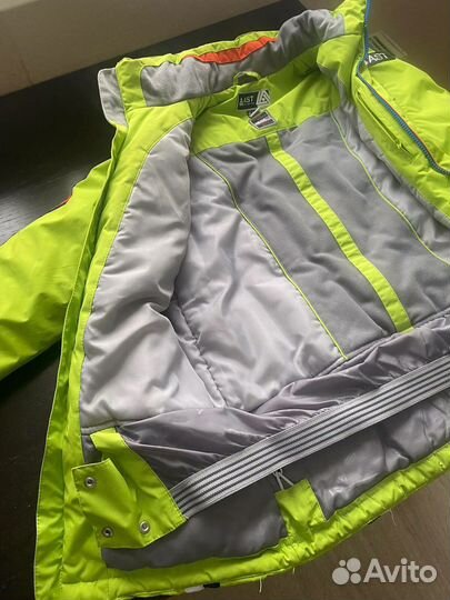 Горнолыжный костюм для мальчика 146