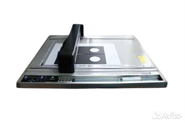 Планшетный режущий плоттер Graphtec FC4200-50