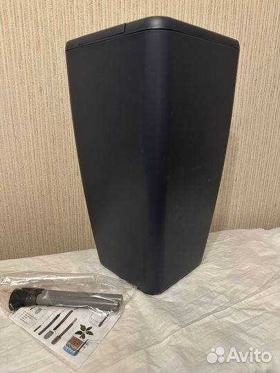 Кашпо для цветов с автополивом