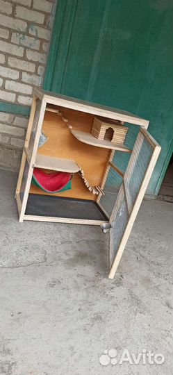 Клетка / вольер