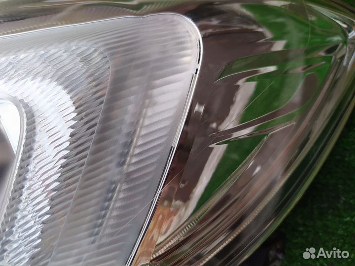 Фара левая LED Subaru Levorg / WRX 2014-2017