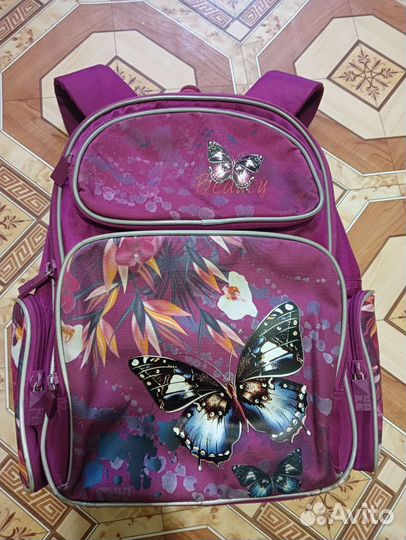 Рюкзак школьный