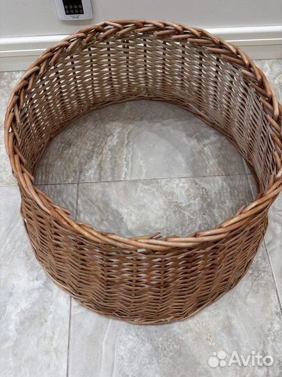 Корзина юбка под елку из натуральной лозы