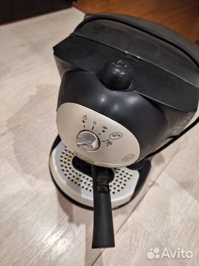 Кофемашина delonghi