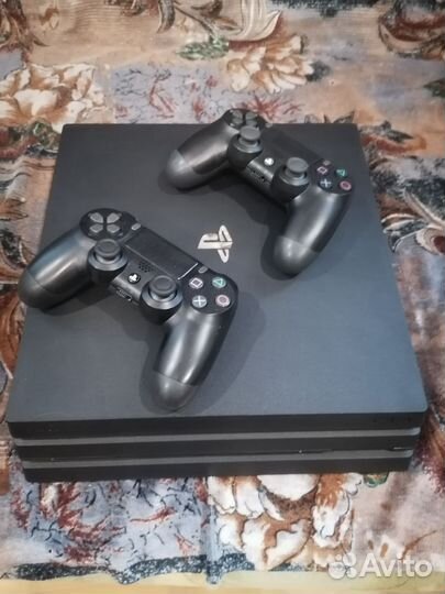 Sony PS4 pro 1tb