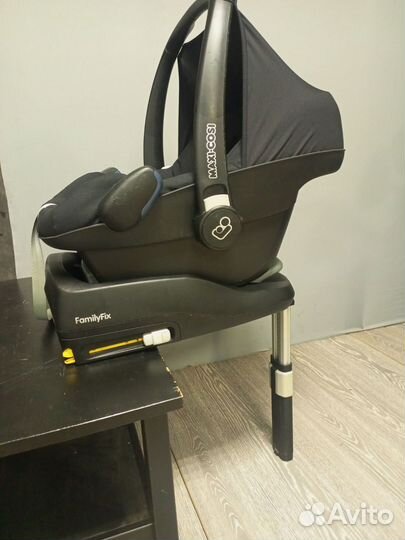 База для автолюльки) /автокресла Maxi Cosi