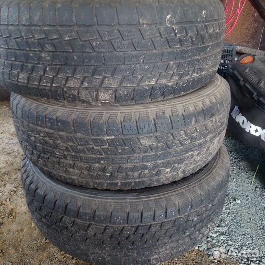 Hankook Nordik IS RW08 225/60 R17