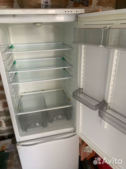 Холодильник бу