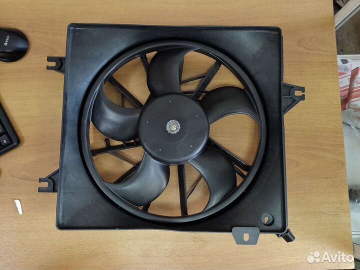 Вентилятор кондиционера KIA RIO 2
