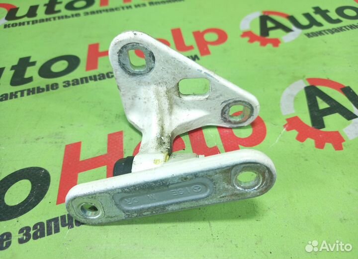 Петля двери mercedes E-class W211 перед право