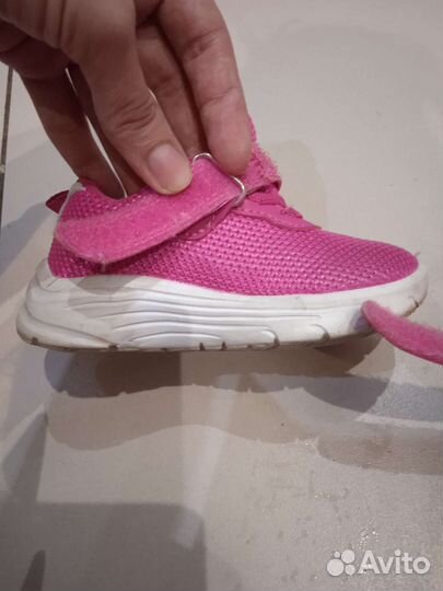 Кроссовки для новорожденного