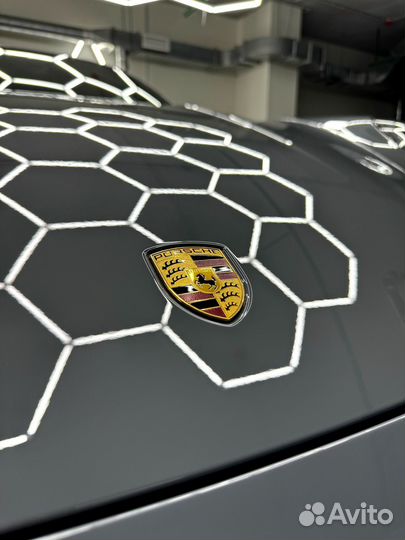 Оклейка авто пленкой