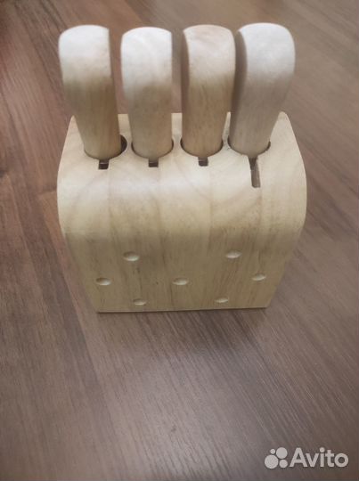 Набор ножей для сыра