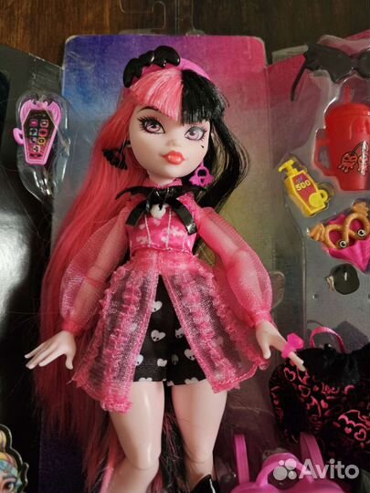 Кукла Монстер Хай дракулаура g3