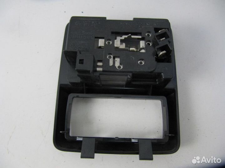 Фонарь подсветки салона Mercedes Benz Actros MP4