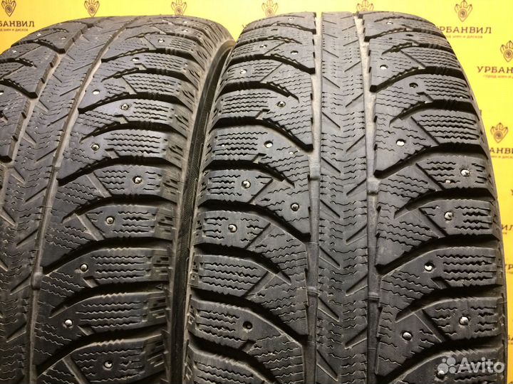 Bridgestone Ice Cruiser 7000 215/60 R17 100T