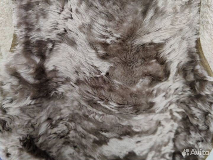 Меховые накидки из натуральной шерсти кофейный