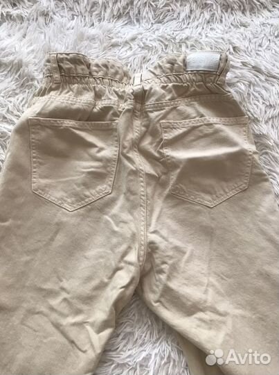 Джинсы bershka mom 32