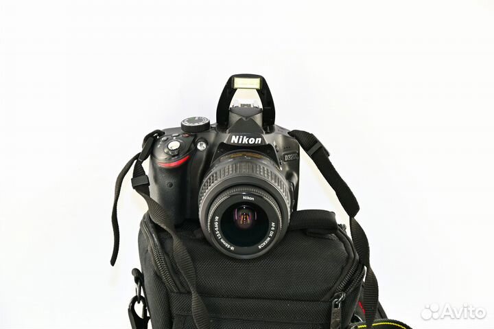 Nikon D3200 24.2MP зеркалка Kit Nikon VR 18-55